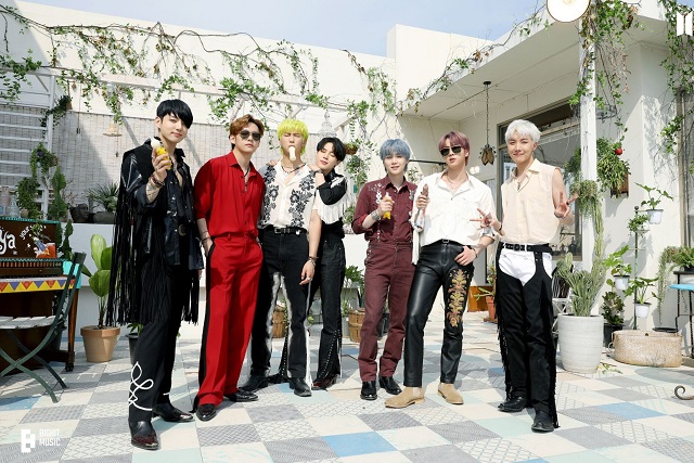 Bts新曲permission To Danceの見分け方を解説 衣装や髪型で名前紹介 動画 Xoxブログ