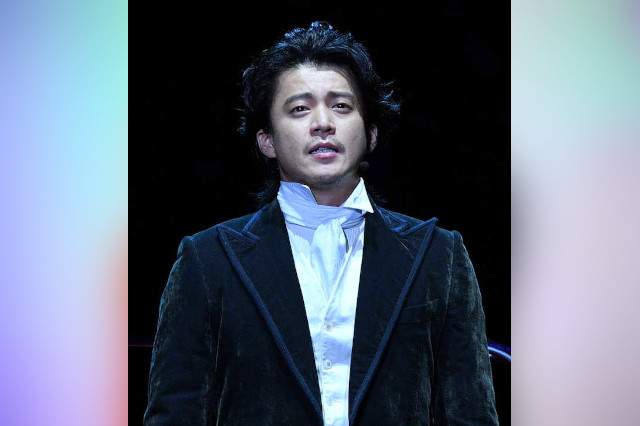 顔画像 小栗旬の家族構成 父親は舞台監督で母はダンサー 兄は俳優で芸能一家 Xoxブログ 顔画像 小栗旬の家族構成 父親は舞台監督で母はダンサー 兄は俳優で芸能一家 Xoxブログ