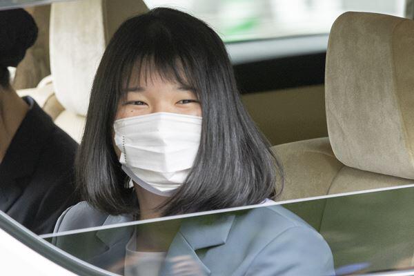 2021現在】愛子さまの激やせからの激太りが別人すぎて怖い！影武者説の 