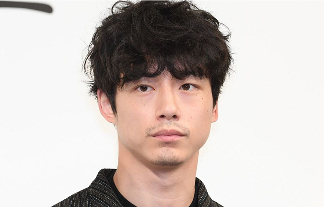 坂口健太郎の父親の職業はプロレスラーは嘘 既に他界で死因は事故 脳梗塞の噂も Xoxブログ 坂口健太郎の父親の職業はプロレスラーは嘘 既に他界で死因は事故 脳梗塞の噂も Xoxブログ