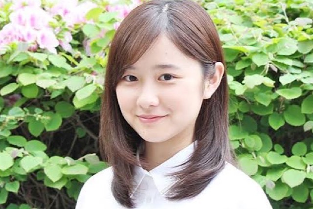 【画像】堀田真由は幼少期からもかわいい！中学や高校などWikipedia風プロフィール！