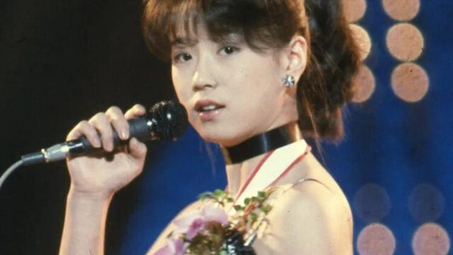 【画像45枚】中森明菜の若い頃から現在までの経歴や代表曲が伝説を紹介！